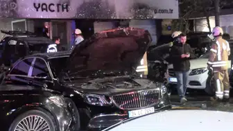 BEŞİKTAŞ’TA LÜKS OTOMOBİL GALERİSİNDE ESRARENGİZ YANGIN!