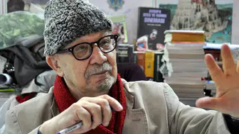 ARAŞTIRMACI VE AKADEMİSYEN YAZAR YALÇIN KÜÇÜK YAŞAMINI YİTİRDİ!