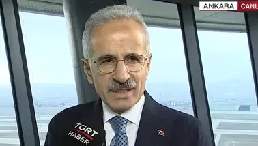 FLAŞ HABER! ULAŞTIRMA BAKANI URALOĞLU CANLI YAYINDA FENALAŞTI!