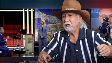 ÜŞÜMEZSOY HER KONUYA DALAN TV YORUMCULARINA BÖYLE İSYAN ETTİ!