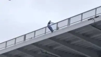 FENOMEN KÜBRA KARAASLAN YAŞAMINA BÖYLE SON VERMİŞ!