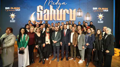 MEDYA DÜNYASI AK PARTİ İL BİNASINDA "SAHUR SOFRASI"NDA BULUŞTU!