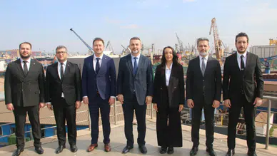 “BİR GEMİ MÜHENDİSİ BİR SANAYİ ORDUSUNU HAREKETE GEÇİRİR!"