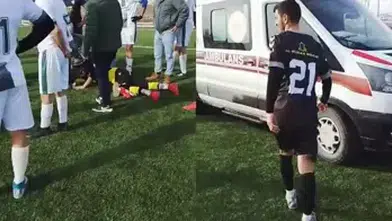 AMATÖR MAÇTA DİLİ BOĞAZINA KAÇAN KALECİYİ POLİS KURTARDI!