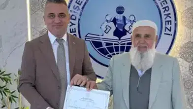 SEYDİŞEHİRLİ CELİL DEDE 84 YAŞINDA OKUMA YAZMA ÖĞRENDİ!