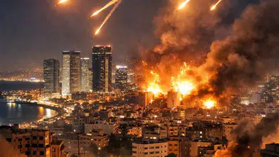 SON DAKİKA! İRAN İSRAİL’E YENİ BİR FÜZE SALDIRISI BAŞLATTI!