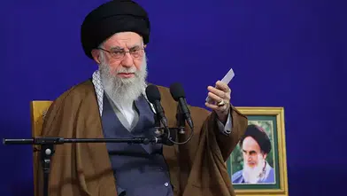 İRAN HAMANEY’İN 3 GÜNLÜK CENAZE TÖRENİNİN ERTELENDİĞİ AÇIKLADI!