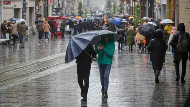DİKKAT! İSTANBUL'A SAĞANAK YAĞMUR GELİYOR UYARISI!