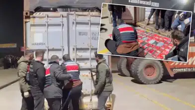 PANAMA BANDRALI GEMİYE GECE YARISI KOKAİN BASKINI YAPILDI!