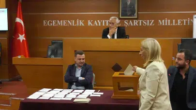 BAYRAMPAŞA'DA SEÇİMİ CUMHUR İTTİFAKI ADAYI İBRAHİM AKIN KAZANDI!