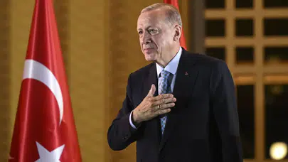 CUMHURBAŞKANI ERDOĞAN KKTC  SEÇİLEN ERHÜRMAN’I TEBRİK ETTİ…
