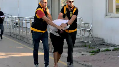 KÜÇÜK ÇOCUĞU YERE FIRLATAN SALDIRGAN SEYHAN'DA YAKALANDI!