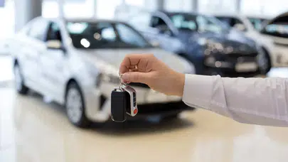 JAPON OTOMOBİL DEVİ NİSSAN FABRİKALARINI NEDEN KAPATIYOR?