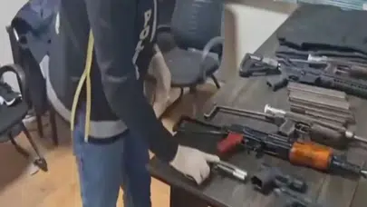 BAHÇELİEVLER'DE POLİSİN DİKKATİ VAHİM SİLAHLI ÇETEYİ ÇÖKERTTİ!