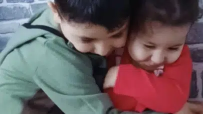 GIDA ZEHİRLENMESİNDE ÖLEN İKİ KARDEŞİN OTOPSİ RAPORU ÇIKTI!