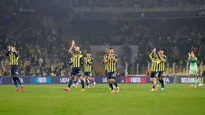 FENERBAHÇE İSPANYOL HAKEMİN KARARLARIYLA YENEMEDİ! 1-1