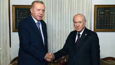 ERDOĞAN VE BAHÇELİ GÖRÜŞMESİ 40 DAKİKA SÜRDÜ!