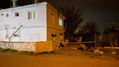 KARISINI ÖLDÜRÜP EVİNİN BANYOSUNA GÖMEN ADAM İHBARLA YAKALANDI!