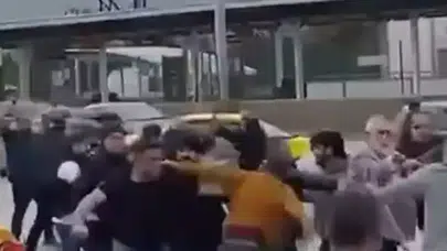 BURSA’DA DEMİR VE SOPALI KAVGADA ÇOK KİŞİ YARALANDI!