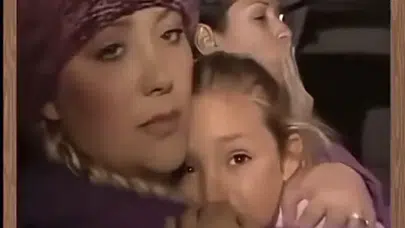 GÜLLÜ KIZI TUĞYAN’I BÖYLE “EL BEBEK GÜL BEBEK” BÜYÜTMÜŞ!