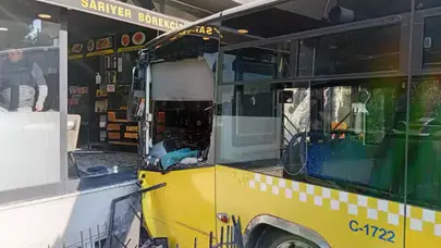 ÜSKÜDAR'DA İETT OTOBÜSÜ BÖREKÇİYE DALDI! 4 KİŞİ YARALANDI!