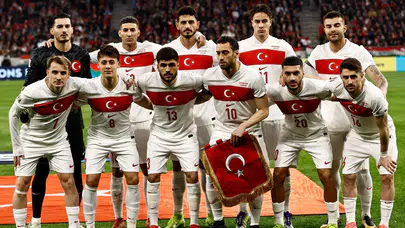 A MİLLİ TAKIM DÜNYA KUPASI FİNALLERİNDE HANGİ ÜLKELER İLE OYNAYACAK?