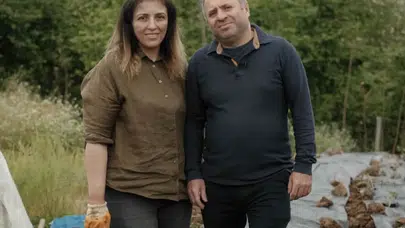 TRABZON’DA TOST YİYEN KARI KOCA ZEHİRLENEREK ÖLÜMDEN DÖNDÜ!