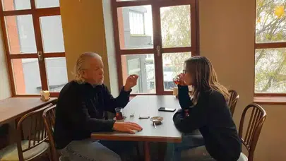 75 YAŞINDAKİ AMERİKALI YAŞAMAK İÇİN SİNOP’A YERLEŞTİ!