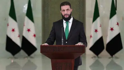 SURİYE DEVLET BAŞKANI AHMET ŞARA’NIN DURUMU İLE İLGİLİ FLAŞ AÇIKLAMA GELDİ!