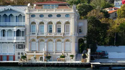 İSTANBUL'UN ÜNLÜ YALISINI KİMLER SATIN ALMAK İSTİYOR?