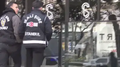 MALİ ŞUBE EKİPLERİ KADIKÖY’DEKİ LÜKS ARABA GALERİSİNDE ARAMA YAPIYOR!