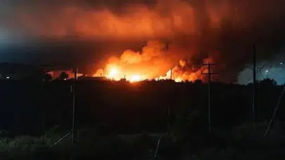 SURİYE ORDUSU SDG’YE AİT SÖZDE KARARGAHI HAVAYA UÇURDU!