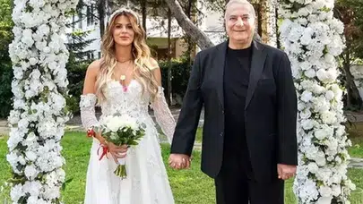 MEHMET ALİ ERBİL İLE EŞİ “BİR DARGIN BİR BARIŞIK” MİSALİ…