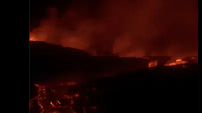 SİCİLYA ADASI’NDAKİ ETNA YANARDAĞI YENİDEN KAYNAMAYA BAŞLADI!