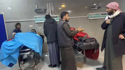 ÖNCE ELEKTRİKLERİ  KESTİLER SONRA TOPLU KURŞUNA DİZDİLER!