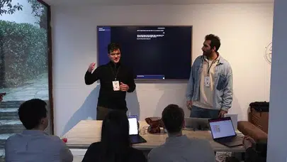 LOOKFOR YAPAY ZEKA İLE  E TİCARETTE YENİLİKLER GETİRDİ!