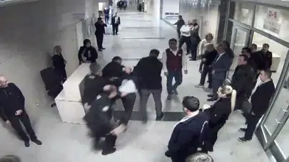 ADLİYEDE KADIN HAKİMİ VURAN O SAVCIYI POLİSLER BÖYLE GÖTÜRMÜŞLER!