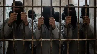 HASEKE'DEKİ EL HOL KAMPI'NDAKİ DEAŞ'LI TERÖRİSTLERİ KİM BIRAKT?