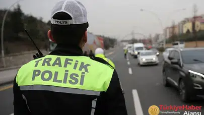 HAVAYA ATEŞ EDEREK KAÇAN SÜRÜCÜYE İBRETLİK CEZA YAZILDI!