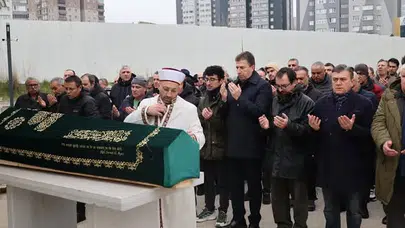 EMEKÇİ GAZETECİ OKTAY APAYDIN TOPRAĞA VERİLDİ!