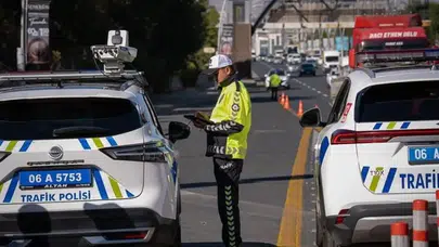 SÜRÜCÜLER TRAFİK DENETİMLERİNİN YERİNİ ÖNCEDEN GÖREBİLECEK!
