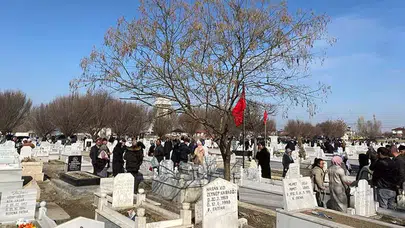 IĞDIR'DA "ÖLÜLER BAYRAMI" MEZARLIKTA KUTLANDI!