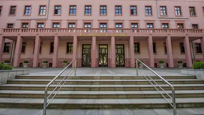 YARGI GÖREVLİLERİNİN MAAŞLARINA SEYYANEN ZAM MÜJDESİ KULİSİ GELDİ!