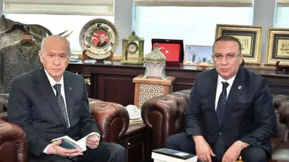 ÜLKÜCÜ CAMİA MHP'DEKİ SON GELİŞMELERE ODAKLANDI!