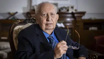 DEMİREL’İN KARA KUTUSU TBMM ESKİ BAŞKANI HÜSAMETİN CİNDORUK ÖLDÜ!