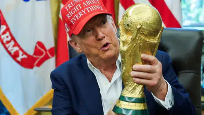 DÜNYAYI DİZAYN ETMEYE ÇALIŞAN TRUMP DÜNYA KUPASINA DA EL ATTI!