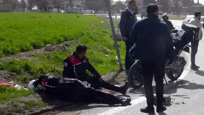 BABASINDAN İZİNSİZ ALDIĞI OTOMOBİL İLE POLİSLERE ÇARPTI!