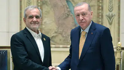 İRAN CUMHURBAŞKANI MESUD PEZEŞKİYAN TÜRKİYE'Yİ ÖVDÜ!