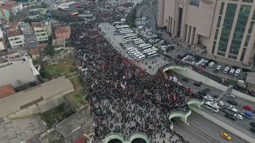 İSTANBUL VALİLİĞİ 4 İLÇEDE BİR GÜNLÜK GÖSTERİ VE TOPLANMA YASAĞI GETİRDİ!