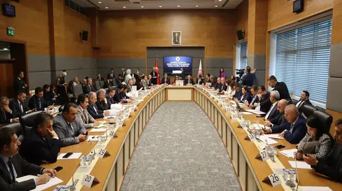 HAKİMLER VE SAVCILAR KURULU ÜYELİĞİ İÇİN 3 ADAY BELİRLENDİ!